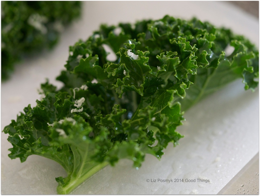 Kale leaf ready to bake