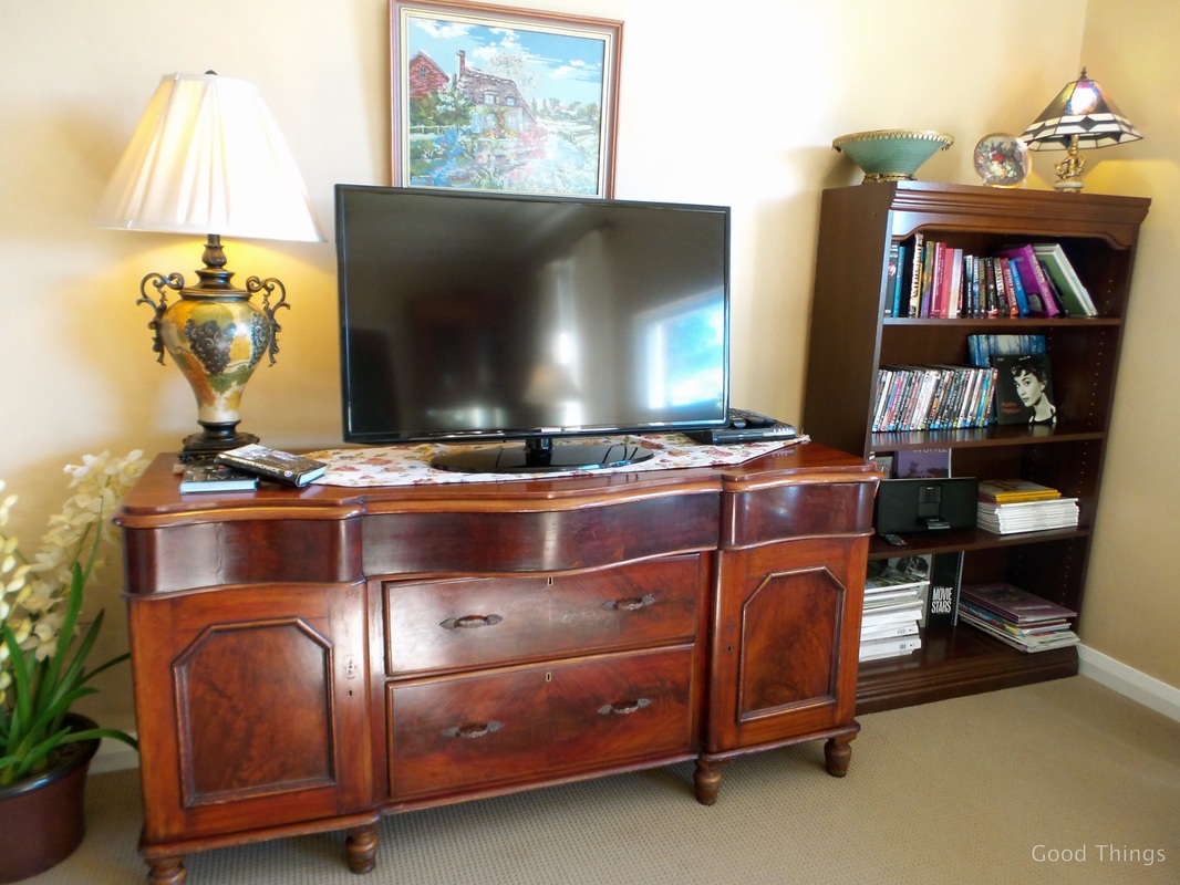 The TV stand and entertainment corner t Laurel View farm stay in the NSW Southern Highlands by Liz Posmyk Good Things
