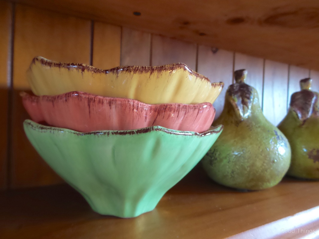 Bowls on the sideboard in the kitchen t Laurel View farm stay in the NSW Southern Highlands by Liz Posmyk Good Things