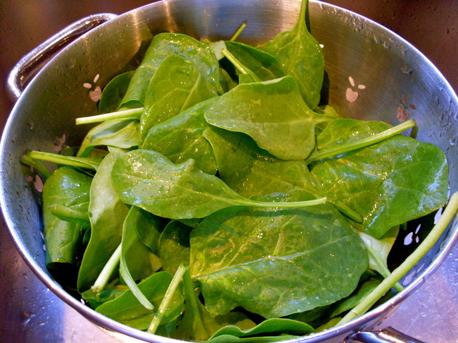 Rinse the baby spinach