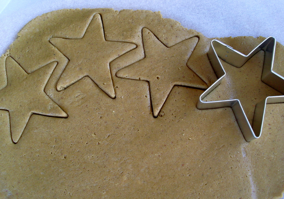 Star shaped gingerbread cutter and dough