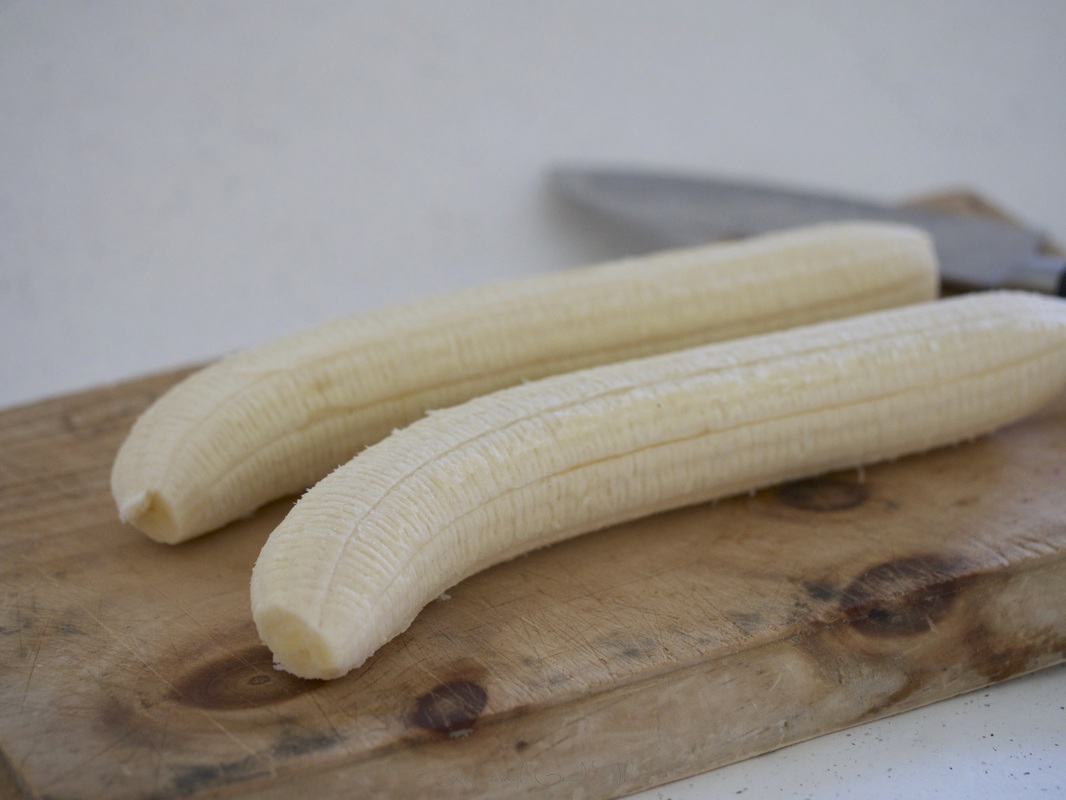 Use ripe, but not over ripe, bananas... the straighter the better