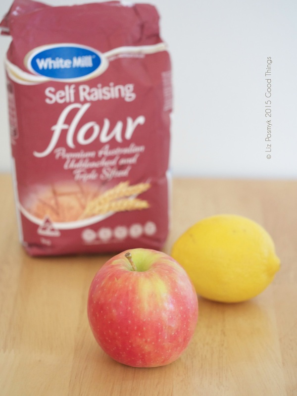 Apple, lemon & flour for Torta di mele con macadamia