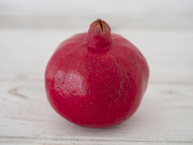 Australian grown pomegranate - now in season - Liz Posmyk Good Things 