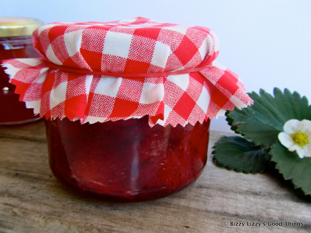 Recipe for strawberry jam with a splash of Grand Marnier 4