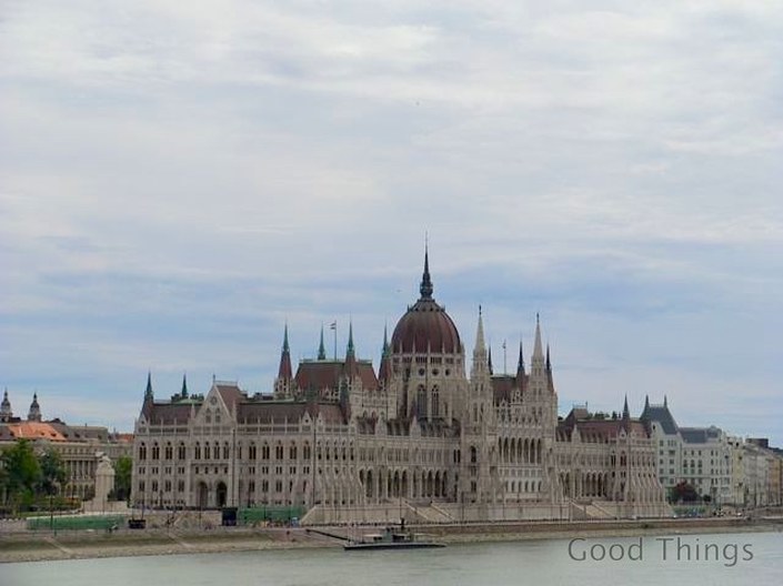 Parliament Buildings in Budapest - Liz Posmyk Good Things 