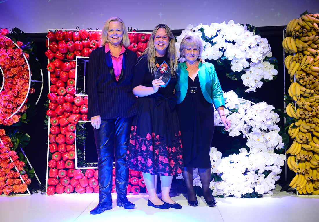 Winner of the best blog story about a greengrocer - ShenANNAgans by Anna Johnston (centre) with judges Lyndey Milan (left) OAM and award winning food writer, Liz Posmyk (on the right).