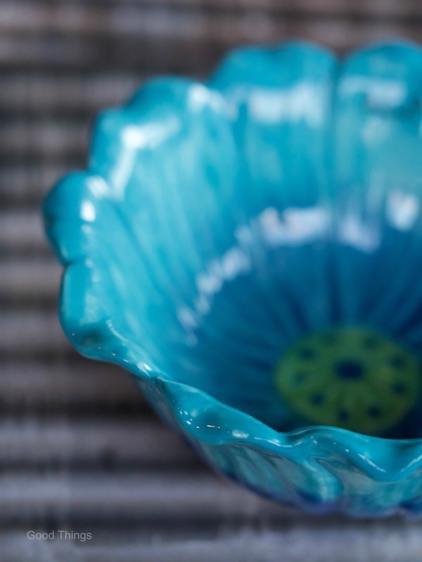 Blue measuring bowl with fluted edges - Liz Posmyk Good Things